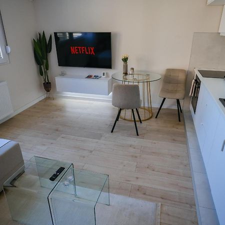 Apartment In Nis, Center! Brand-New 外观 照片