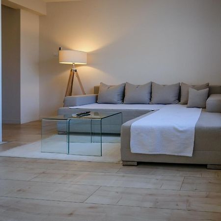 Apartment In Nis, Center! Brand-New 外观 照片
