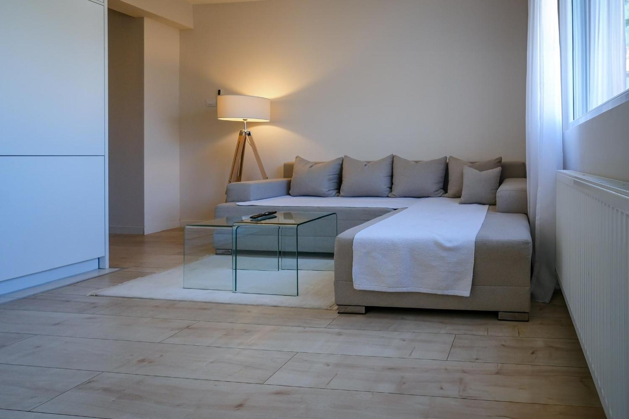 Apartment In Nis, Center! Brand-New 外观 照片
