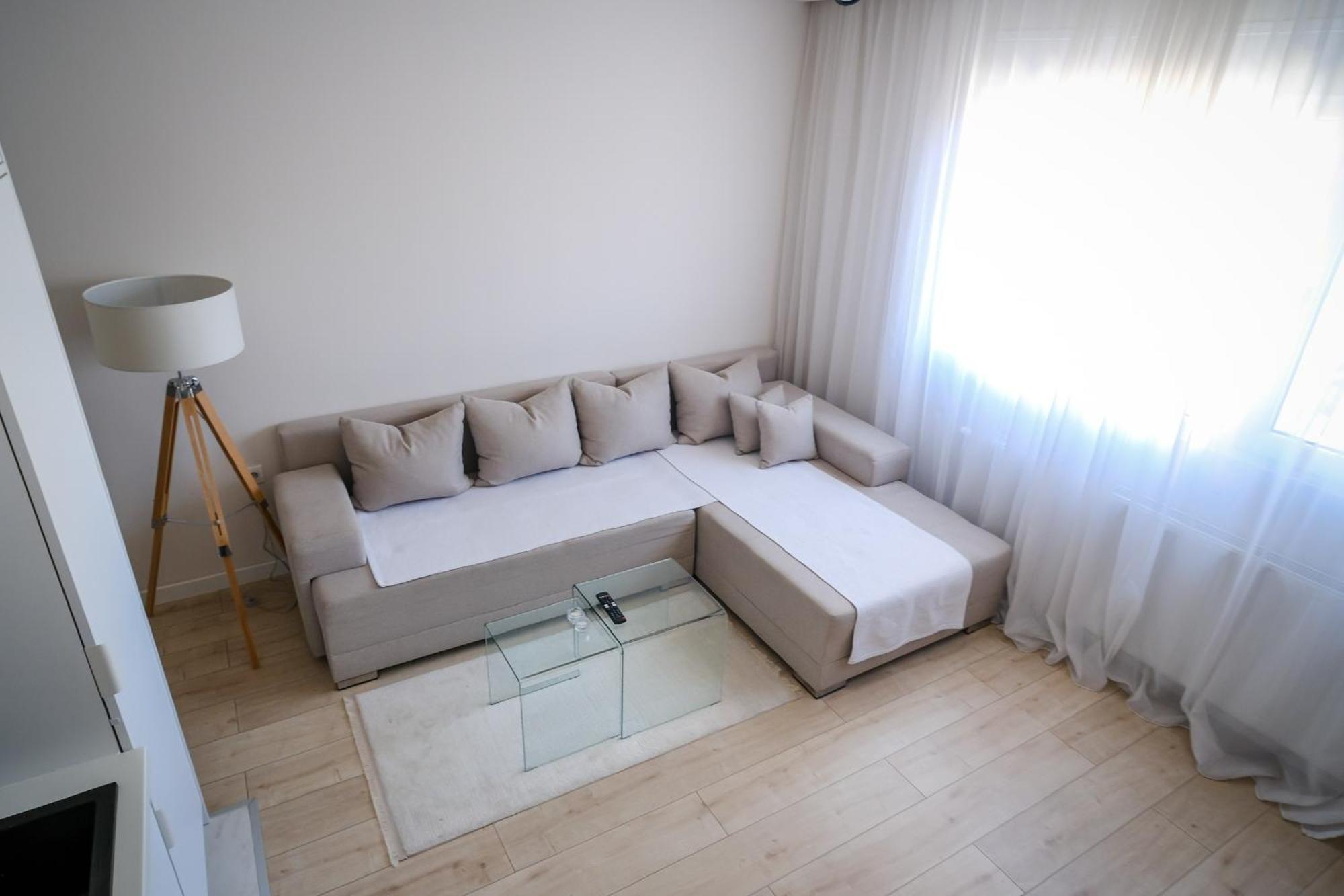 Apartment In Nis, Center! Brand-New 外观 照片